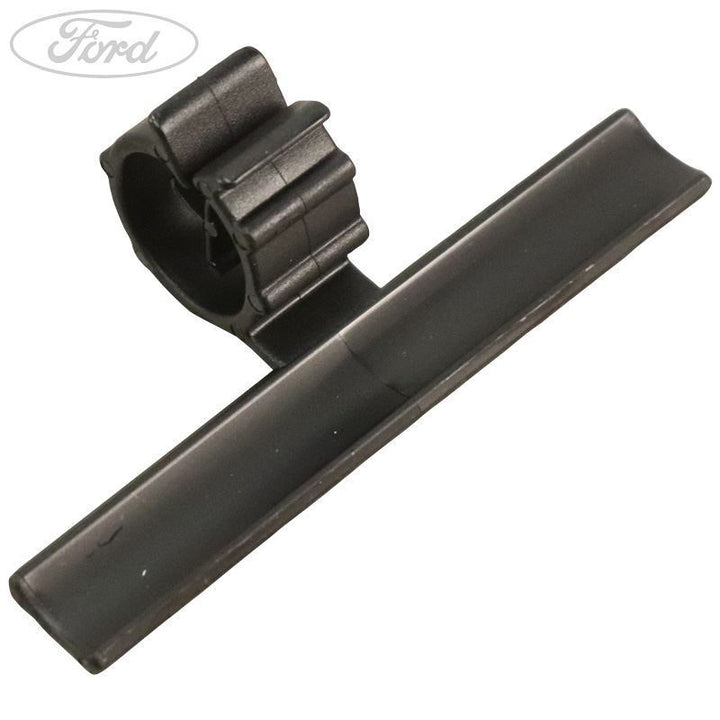KUGA MK1 REAR VIEW FIXED CAMERA RETAINING CLIP 09/08-11/12