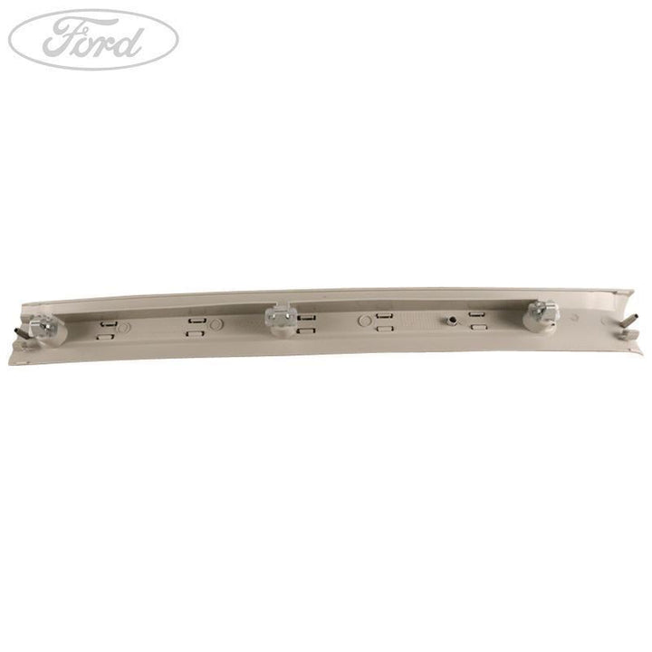 C PILLAR TRIM