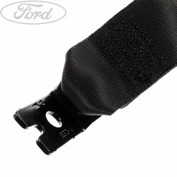 REAR SEAT BELT