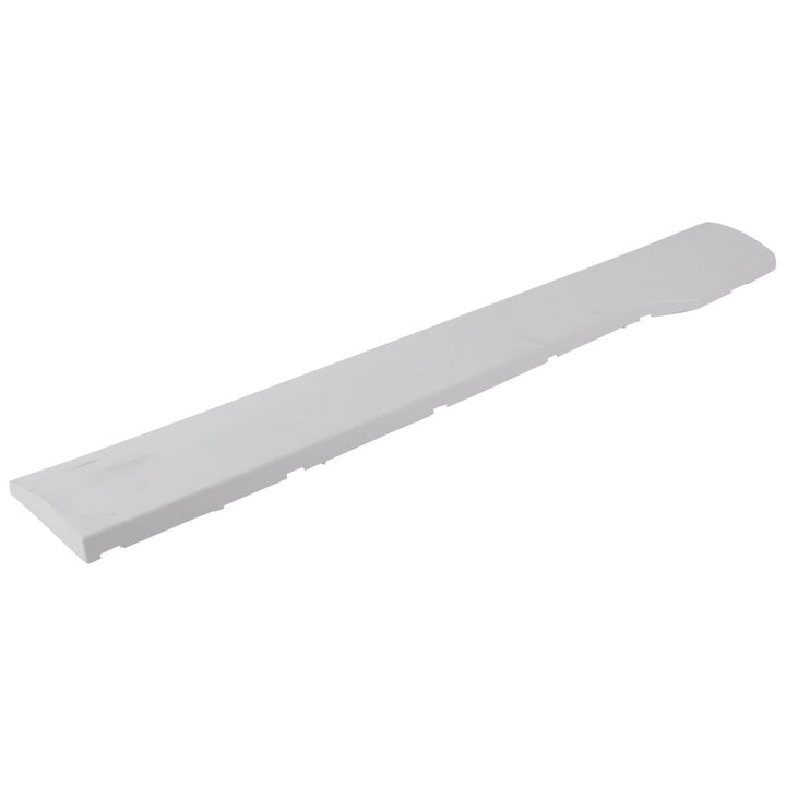 REAR QUARTER OUTER MOULDING
