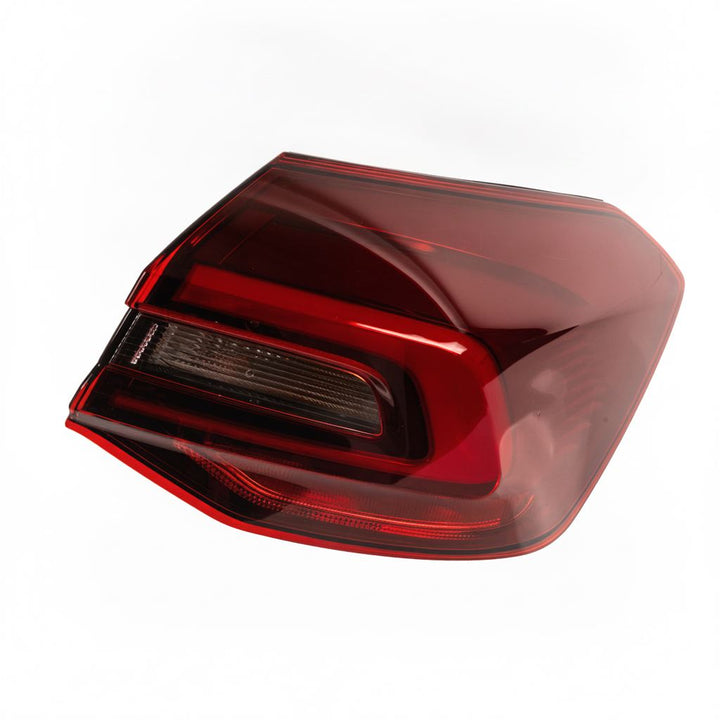 FOCUS 5 DOOR O/S REAR LED STOP & INDICATOR LAMP 2022-ONWARDS