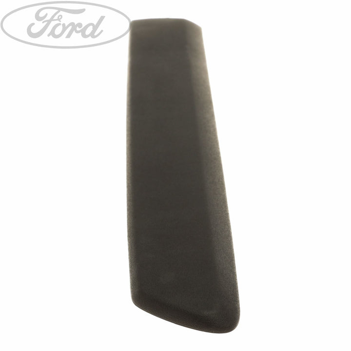 FOCUS N/S QUARTER PANEL OUTER MOULDING