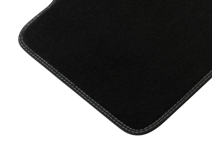 TOURNEO/TRANSIT COURIER® CARPET FLOOR MATS REAR,BLACK