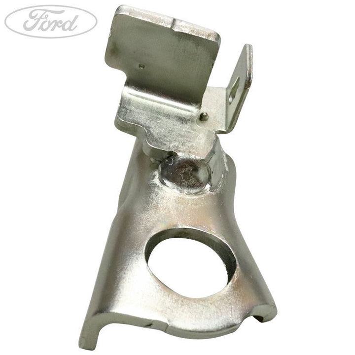 ENGINE LIFTING BRACKET