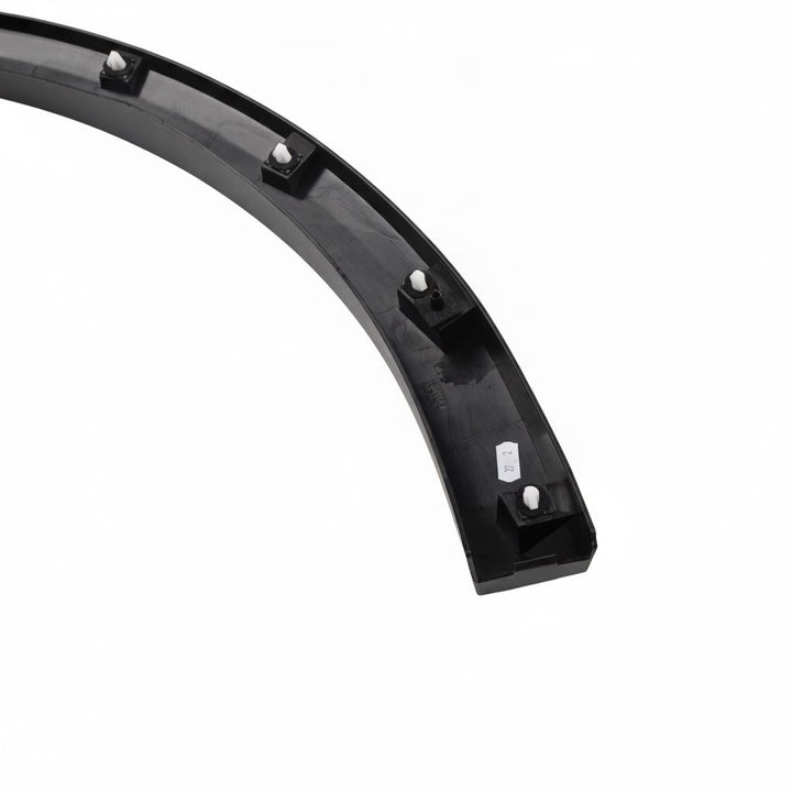 EXPLORER N/S PASSENGER SIDE REAR WHEEL ARCH MOULDING CARBON BLACK 2023-ONWARDS