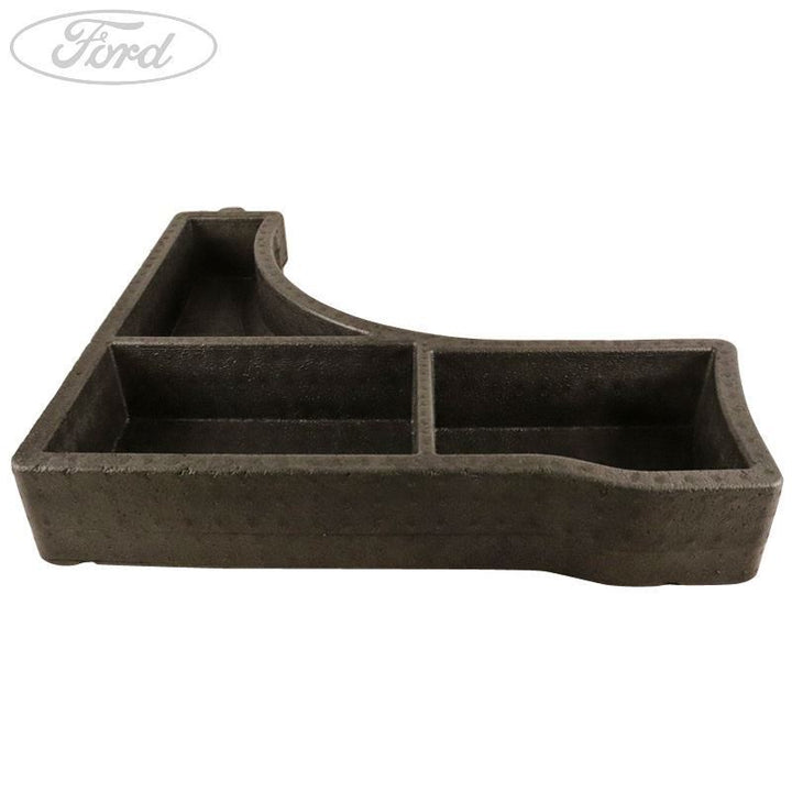LUGGAGE COMPARTMENT INSULATOR