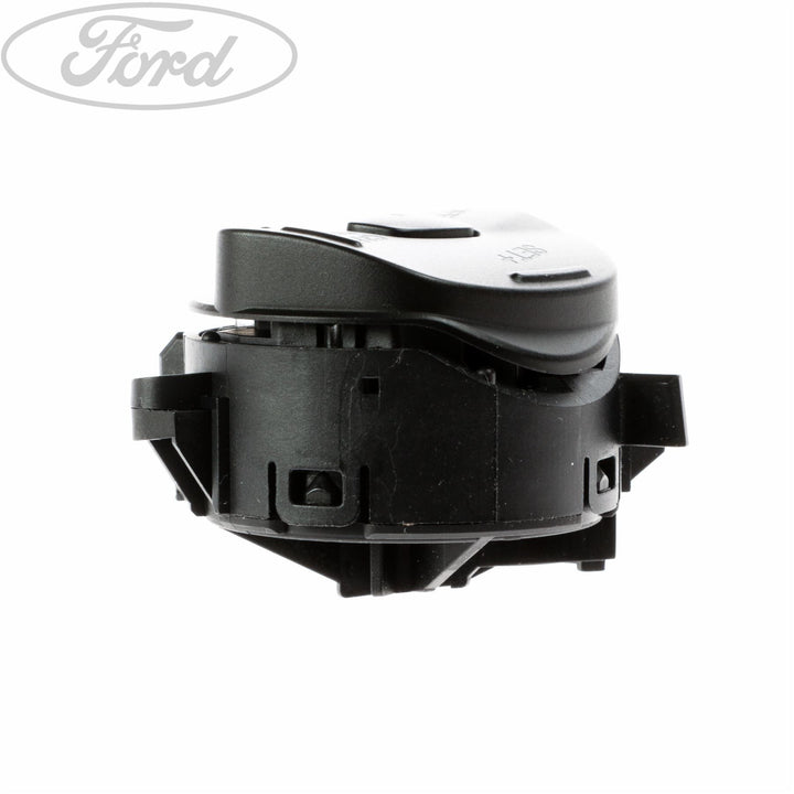 STEERING WHEEL SPEED CONTROL SWITCH