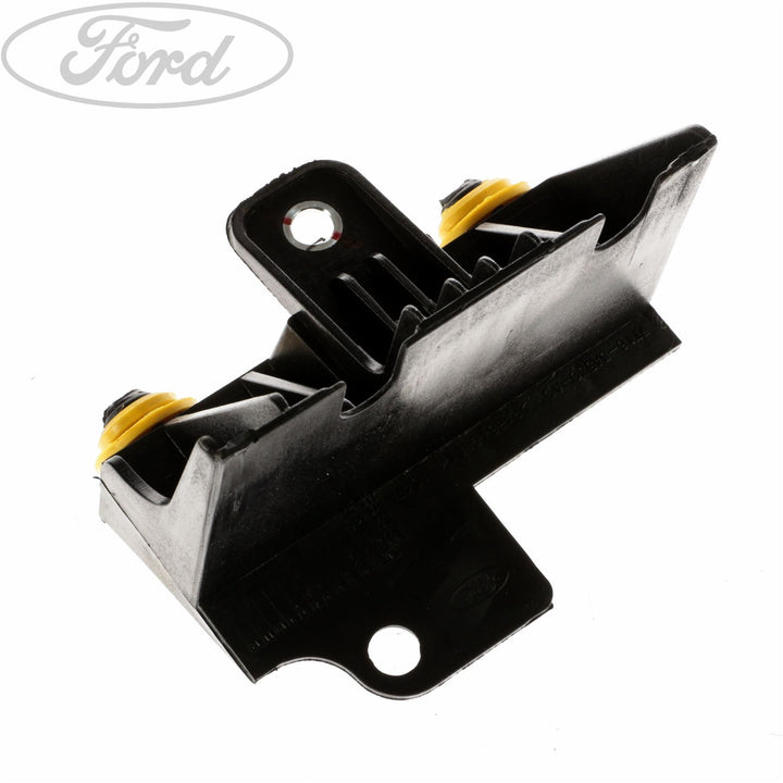POWER STEERING PUMP MOUNTING BRACKET