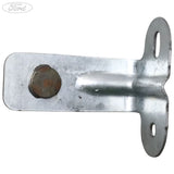 REAR FENDER BRACKET