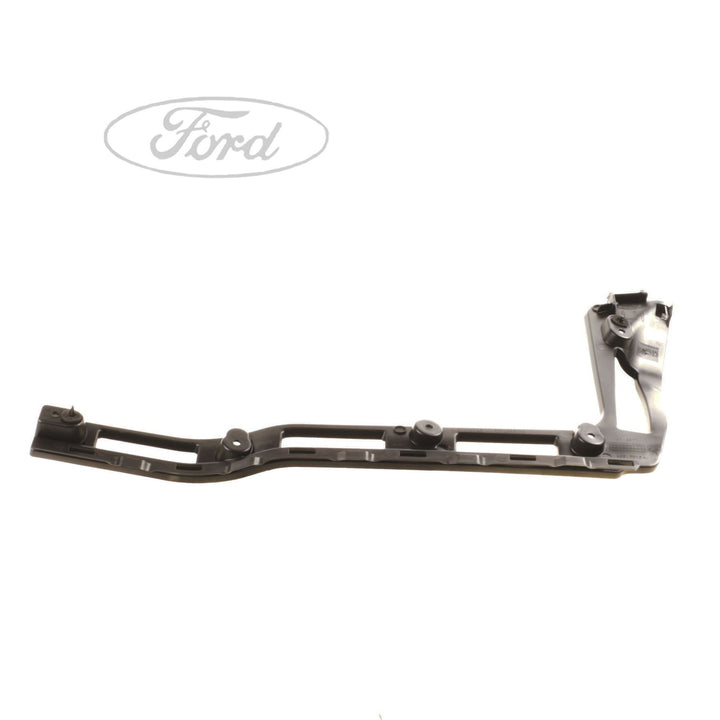 FOCUS ESTATE N/S REAR TAILGATE TRIM BRACKET