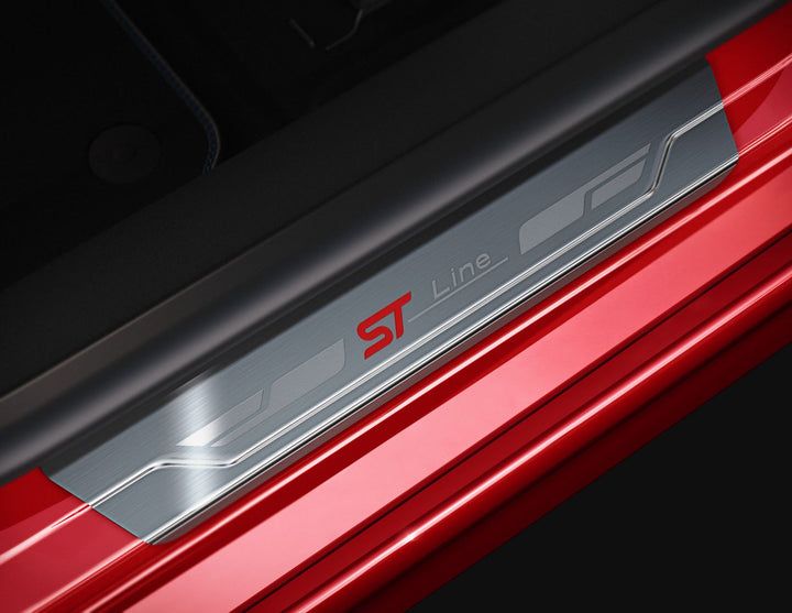 FIESTA FROM 07/2017 SCUFF PLATES FRONT,WITH ST-LINE LOGO
