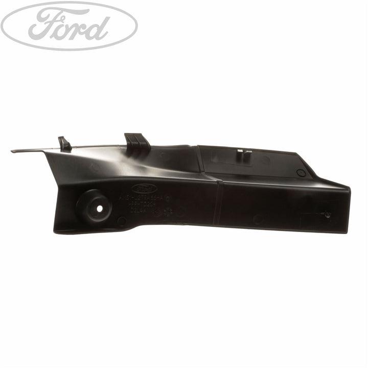 O/S RH REAR LAMP CLOSING PANEL SIDE TRIM