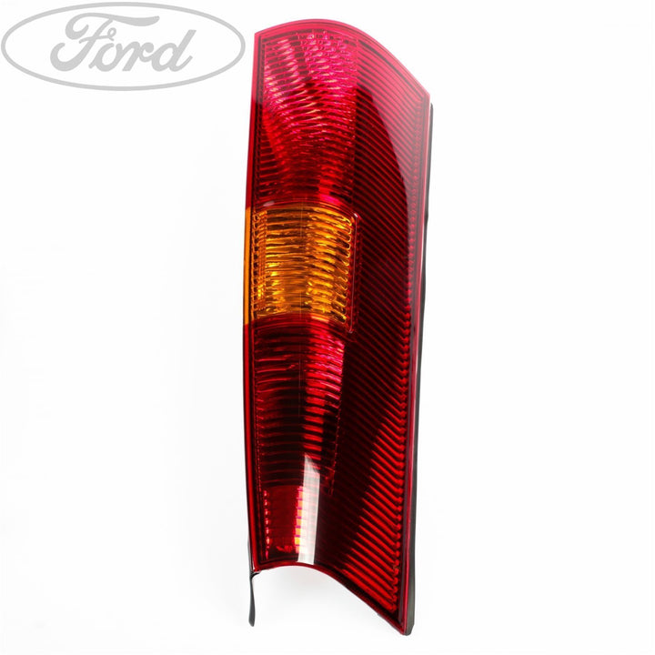 EVEREST ENDEAVOUR REAR PASSENGER SIDE LAMP LIGHT CLUSTER UNIT 03-07