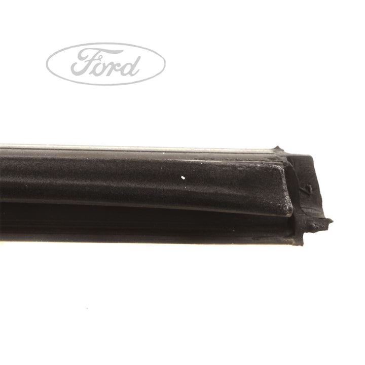 FOCUS REAR DOOR BELT WEATHERSTRIP SEAL