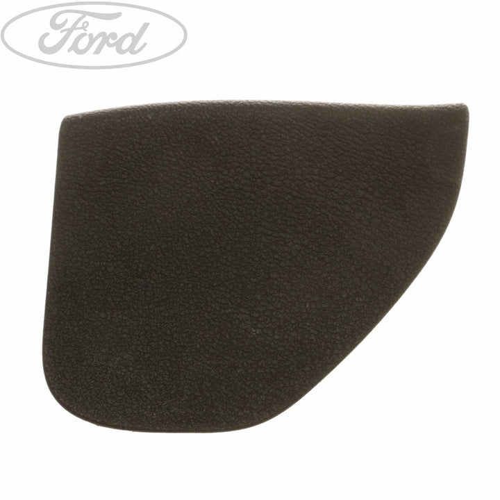 REAR LIGHT CLUSTER COVER