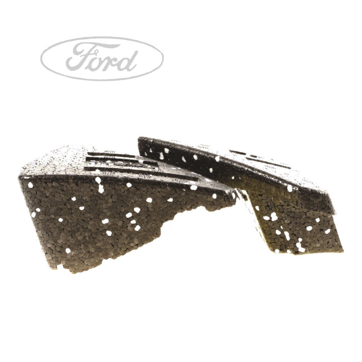 FOCUS N/S FRONT BUMPER FILLER PANEL TRIM