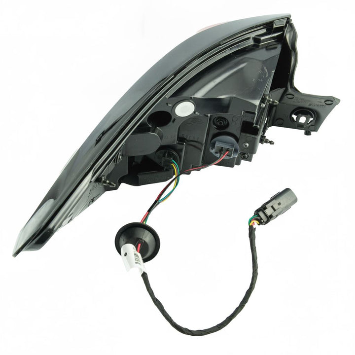 Kuga O/S Rear Outer Stop & Indicator Lamp 2020-2024