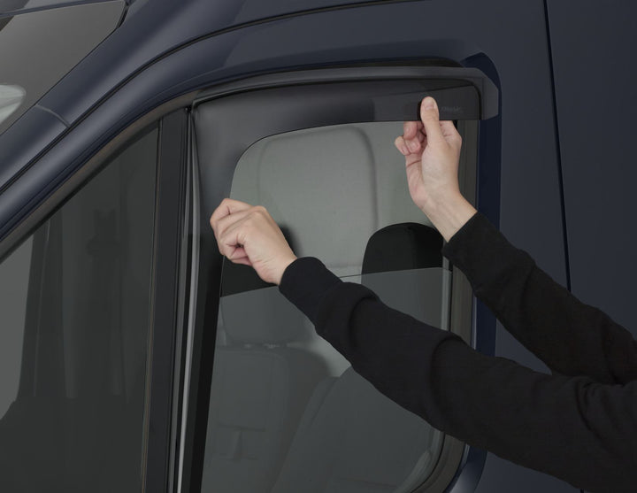 CLIMAIR®* WIND DEFLECTORS 01/2014