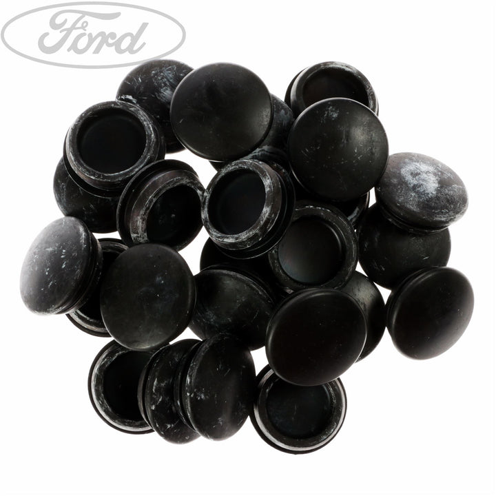CYLINDER HEAD COVER MOUNTING PLUG