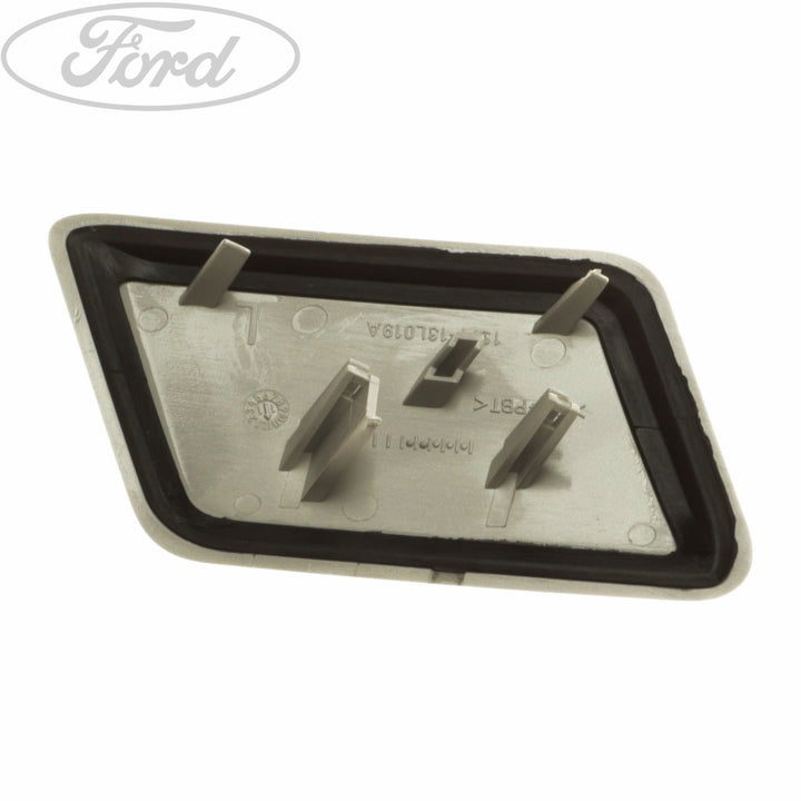 MONDEO HEADLAMP WASHER HOUSING
