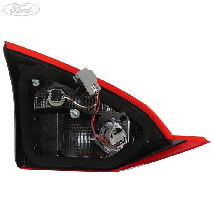 FIESTA MK8 REAR DRIVER SIDE INNER LIGHT LAMP UNIT 4 DOOR SALOON 15-