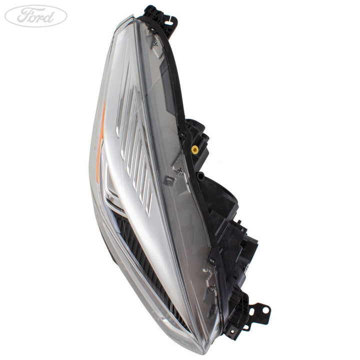 KUGA FRONT O/S HEAD LAMP LIGHT FWD 4WD RHD 09/2016-