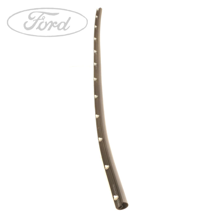 TRANSIT CUSTOM N/S SIDE LOADING LOWER APERTURE SEAL FOR DUAL SIDE DOORS 2012-2023