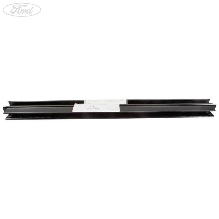 DOOR GLASS CHANNEL