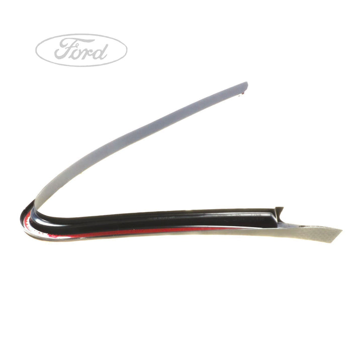FOCUS C-MAX FRONT O/S DOOR WINDOW SURROUND TRIM 5 DOOR