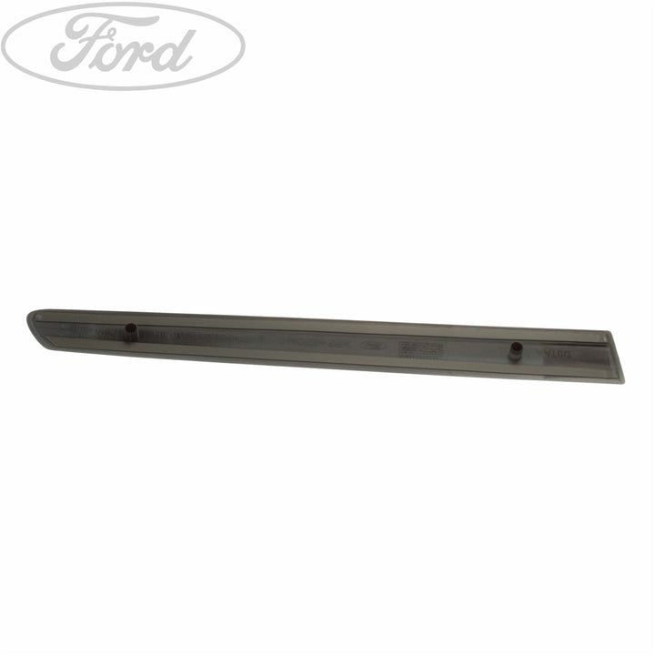 FOCUS N/S QUARTER PANEL OUTER MOULDING