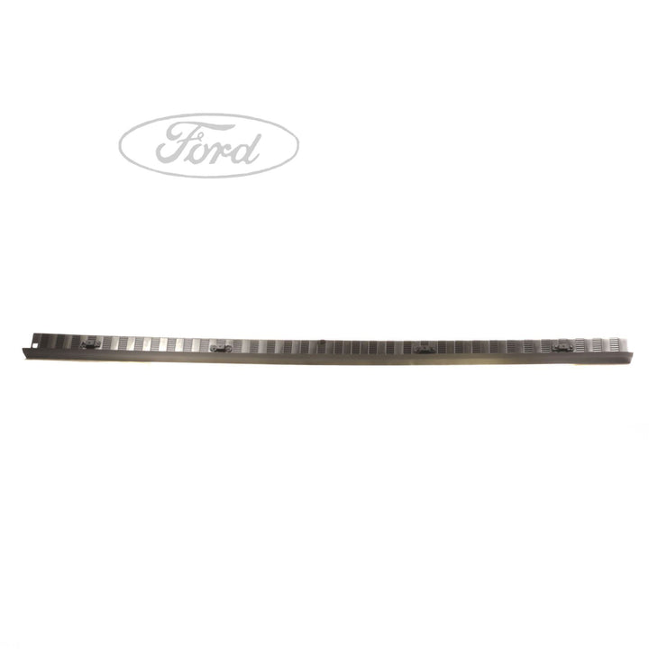 REAR BUMPER TREAD PLATE SEAL