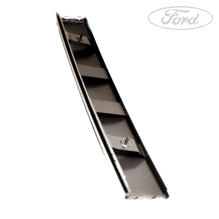 REAR BUMPER TRIM