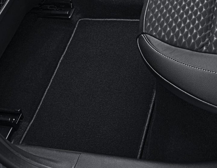 FOCUS REAR CONTOURED VELOUR FLOOR MATS, BLACK, 2018- ONWARD