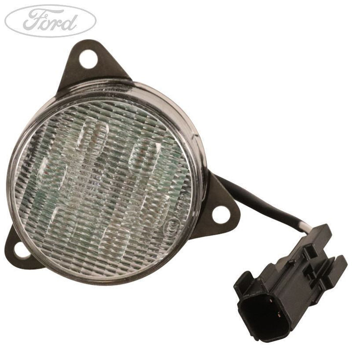 FOCUS RS REAR BUMPER FOG LAMP AWD HATCHBACK 2015-