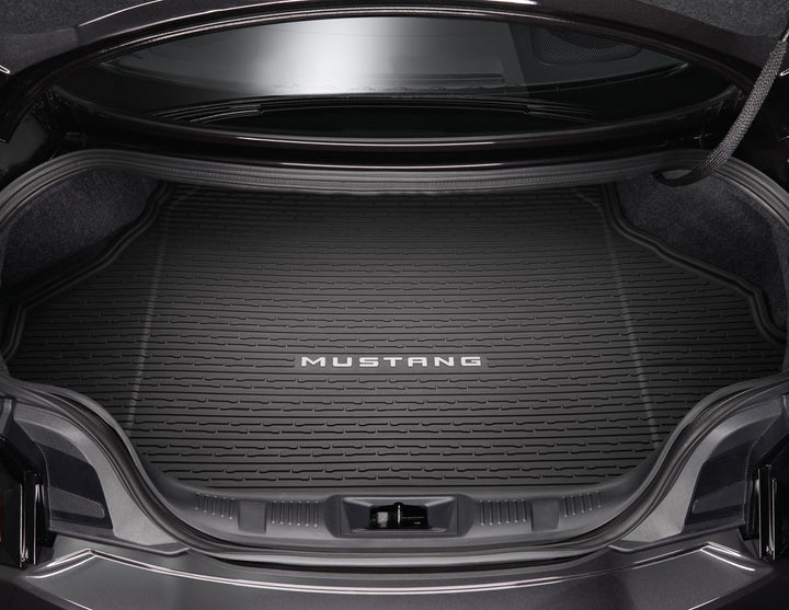 MUSTANG RUBBER BOOT FLOOR LOAD COMPARTMENT MAT TRAY WITH LOGO FOR VEHICLES WITHOUT SUBWOOFER 2024-ONWARDS