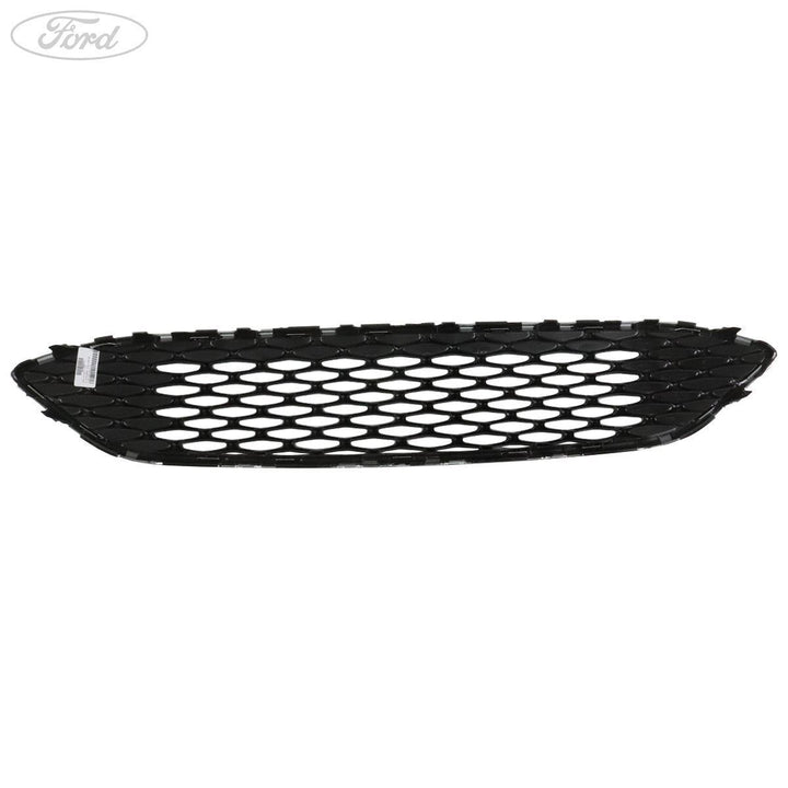 FOCUS RADIATOR GRILLE UPPER CHROME BAR/SURROUND 10/14-