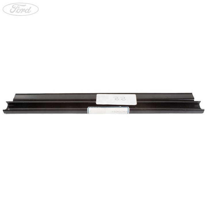 DOOR GLASS CHANNEL