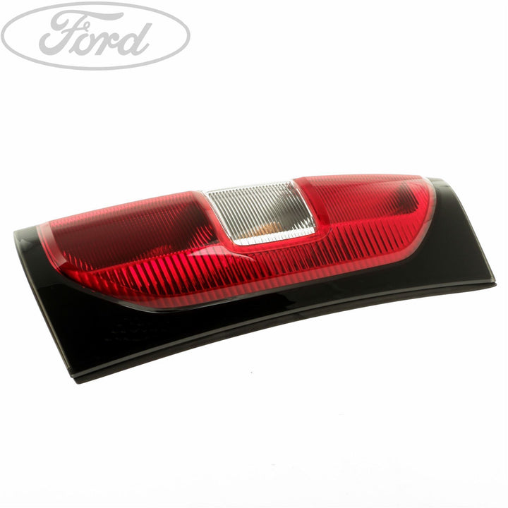 EVEREST REAR DRIVER SIDE LIGHT LAMP CLUSTER UNIT WAGON 200-2015