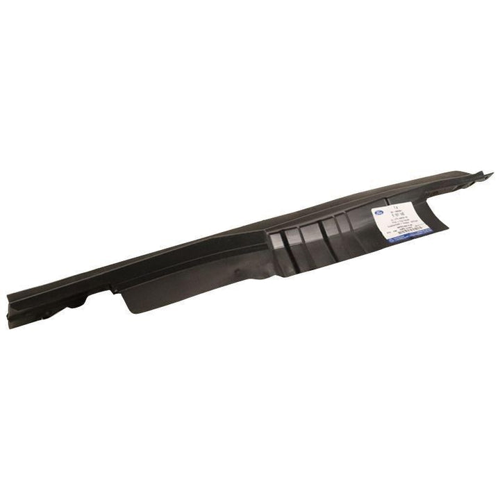FRONT FENDER FILLER