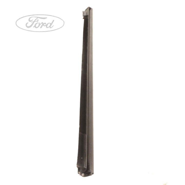 FOCUS REAR DOOR BELT WEATHERSTRIP SEAL