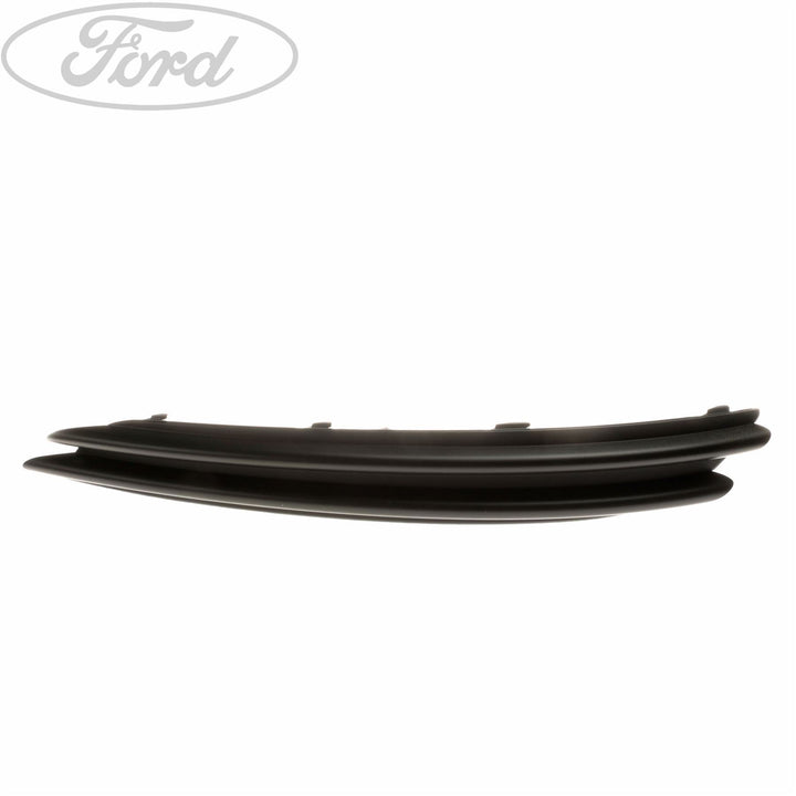FOCUS N/S REAR BUMPER INSERT