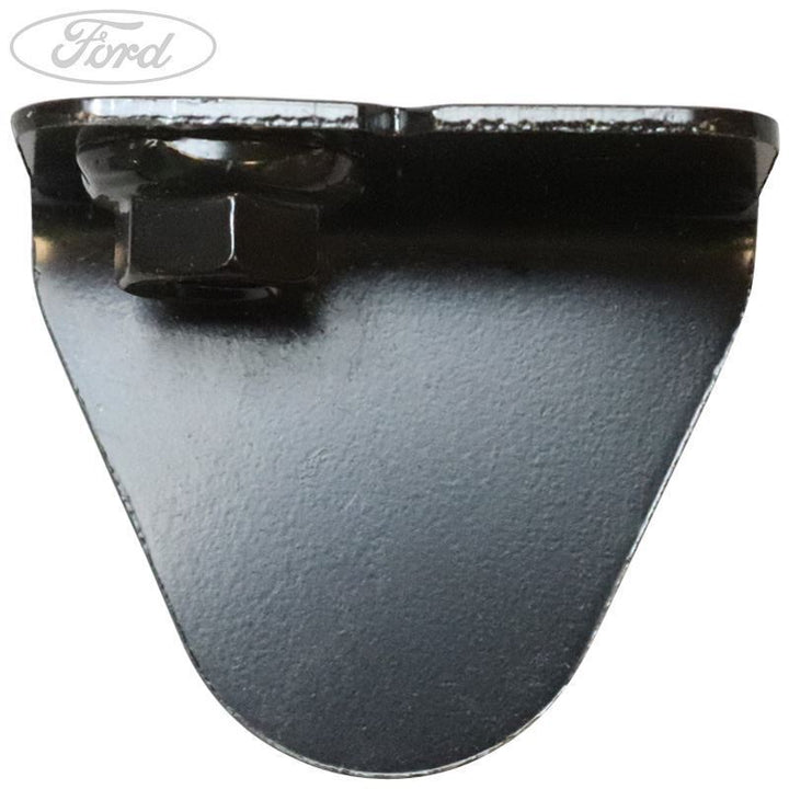 FENDER BRACKET SUPPORT