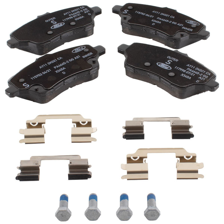 B-MAX TRANSIT COURIER FIESTA FRONT BRAKE PAD SET