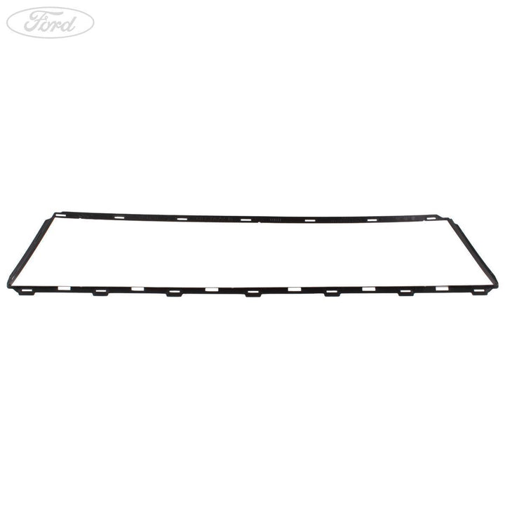 FOCUS FRONT FRONT BUMPER LOWER GRILLE SURROUND 2016-