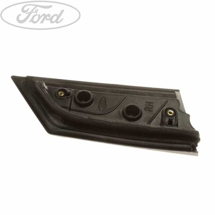 KUGA O/S FRONT DOOR OUTSIDE BODY MOULDING