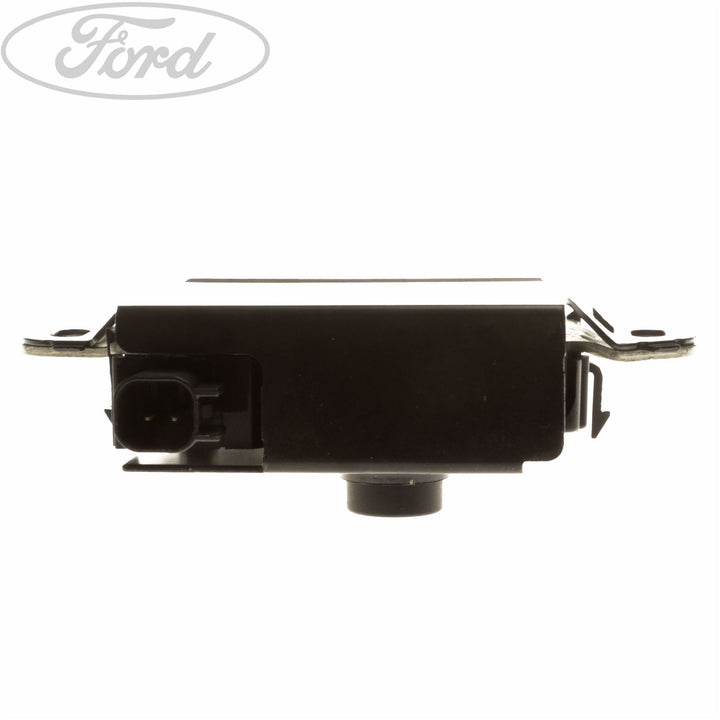 FOCUS BONNET LATCH
