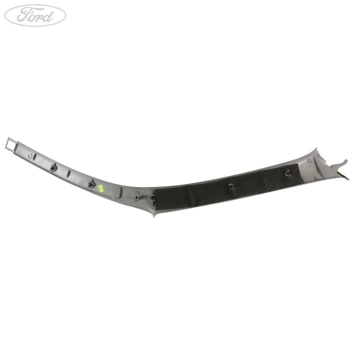 WINDSHIELD MOULDING