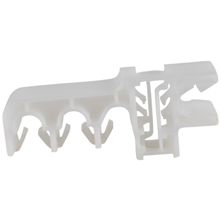 FRONT BRAKE PIPES CLIP