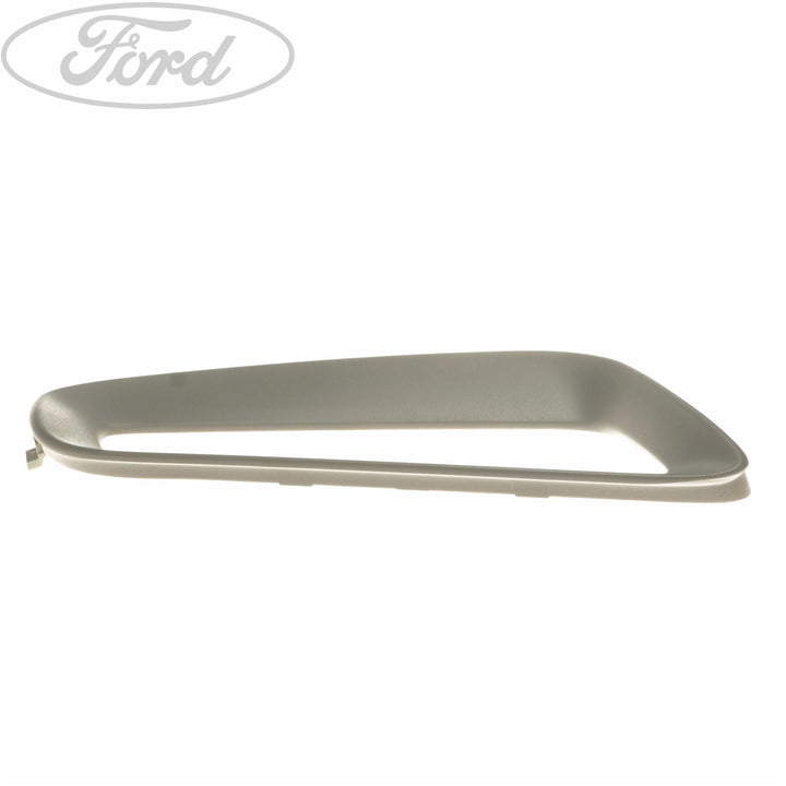 C-MAX FRONT BUMPER GRILLE