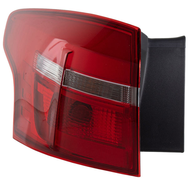 FOCUS N/S REAR OUTER LIGHT LAMP UNIT LED 10/2014-